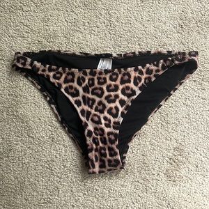 Forever 21 Ruched Leopard Bikini Bottoms